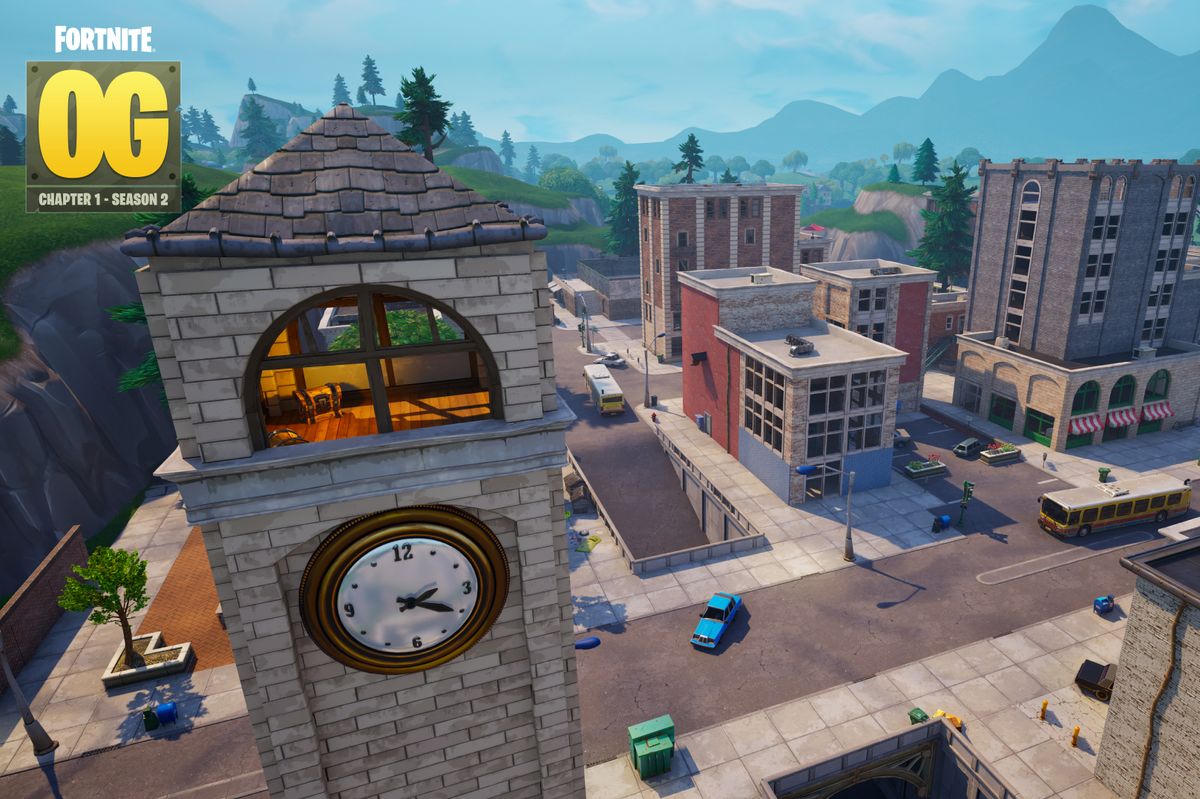Fortnite Tilted Towers clock tower